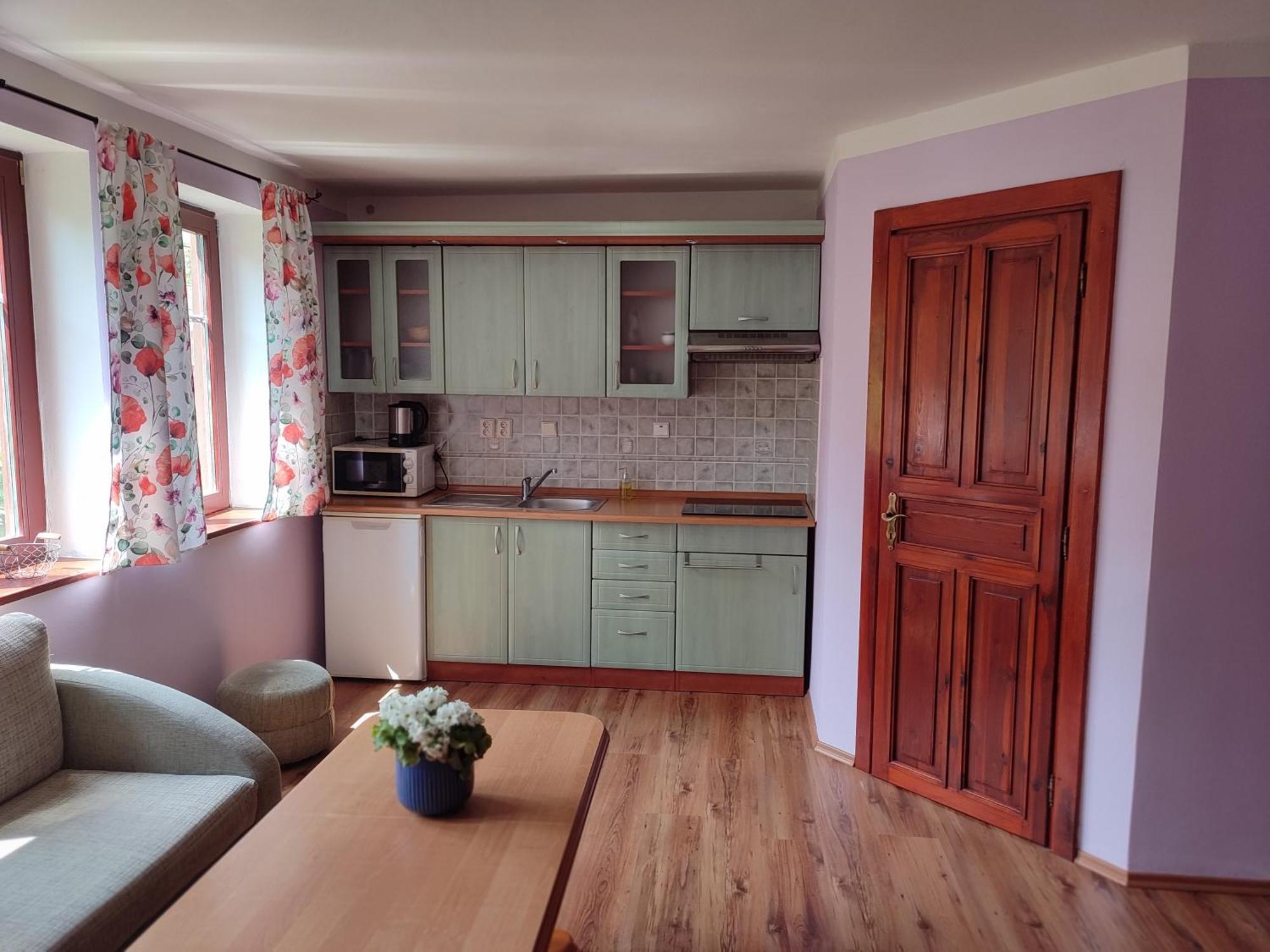 Apartmany Хршибска Экстерьер фото